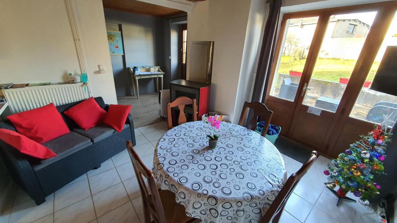 Hébergement de vacances Le Nid D Hirondelles - Terrasse Jardin Grand Garage *
